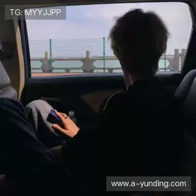 滑凤默